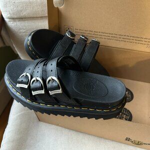 Dr. Martens Blaire Slide sandal